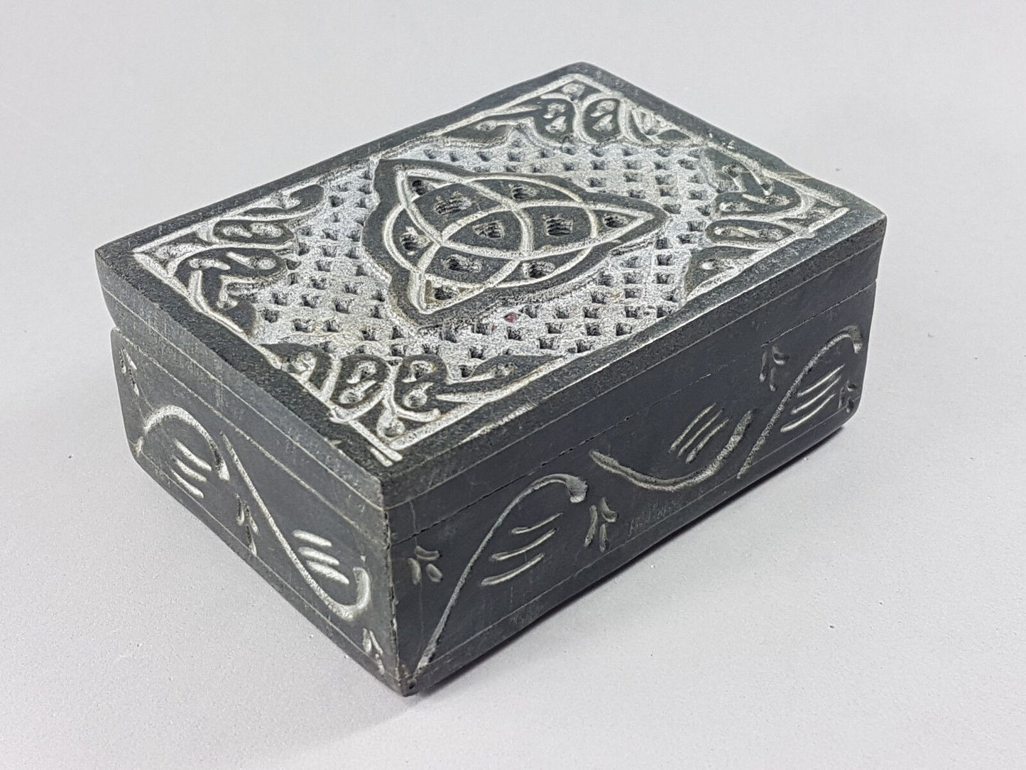caja wicca stone box