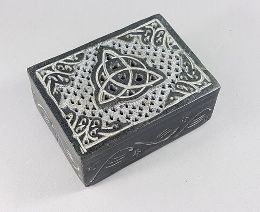 caja piedra triqueta