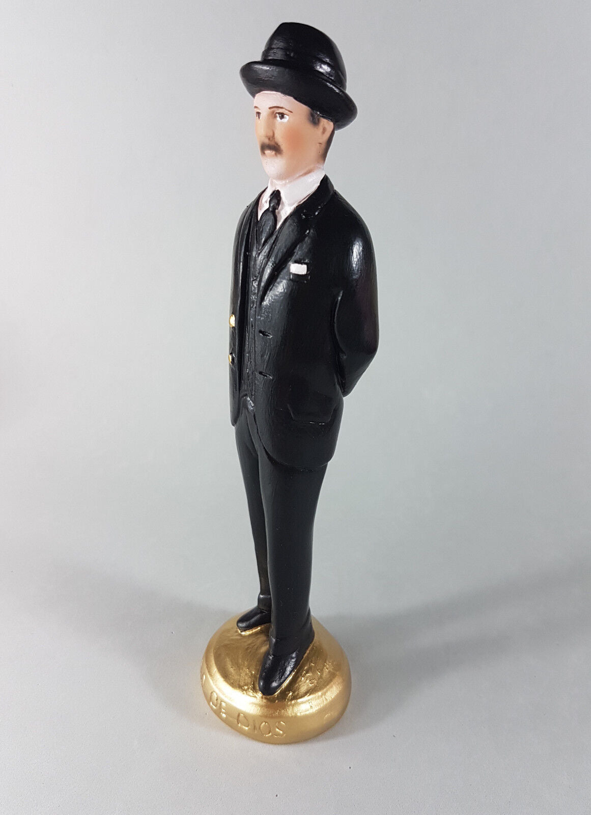 estatua gregorio hernandez santeria