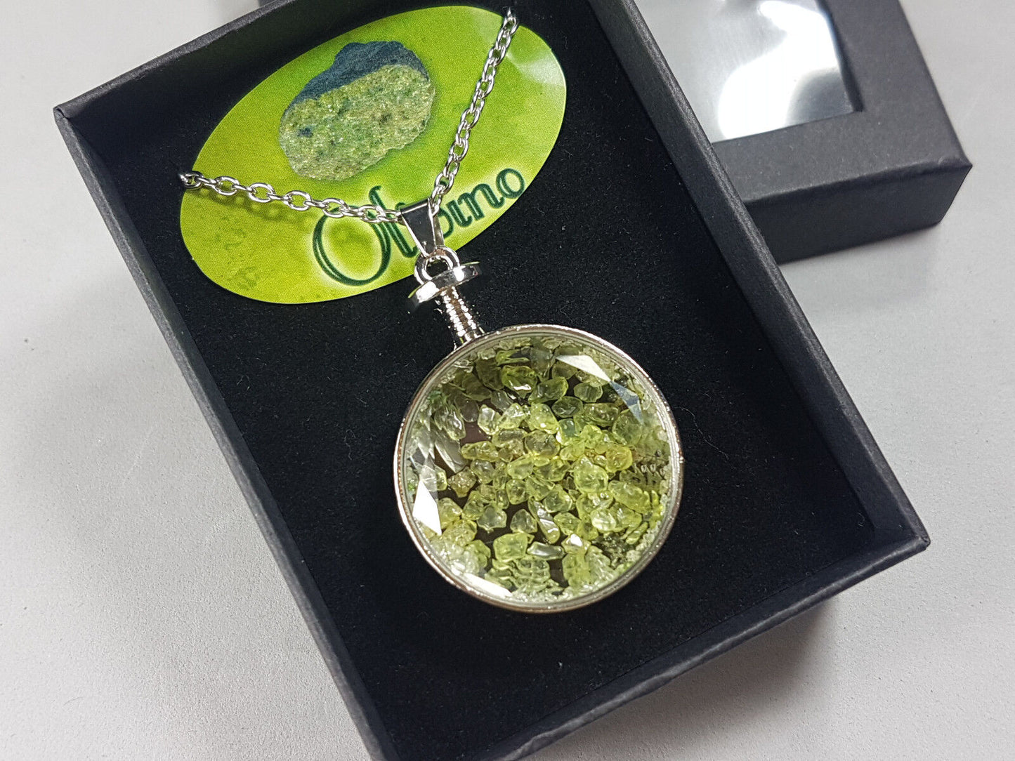 colgante redondo olivino