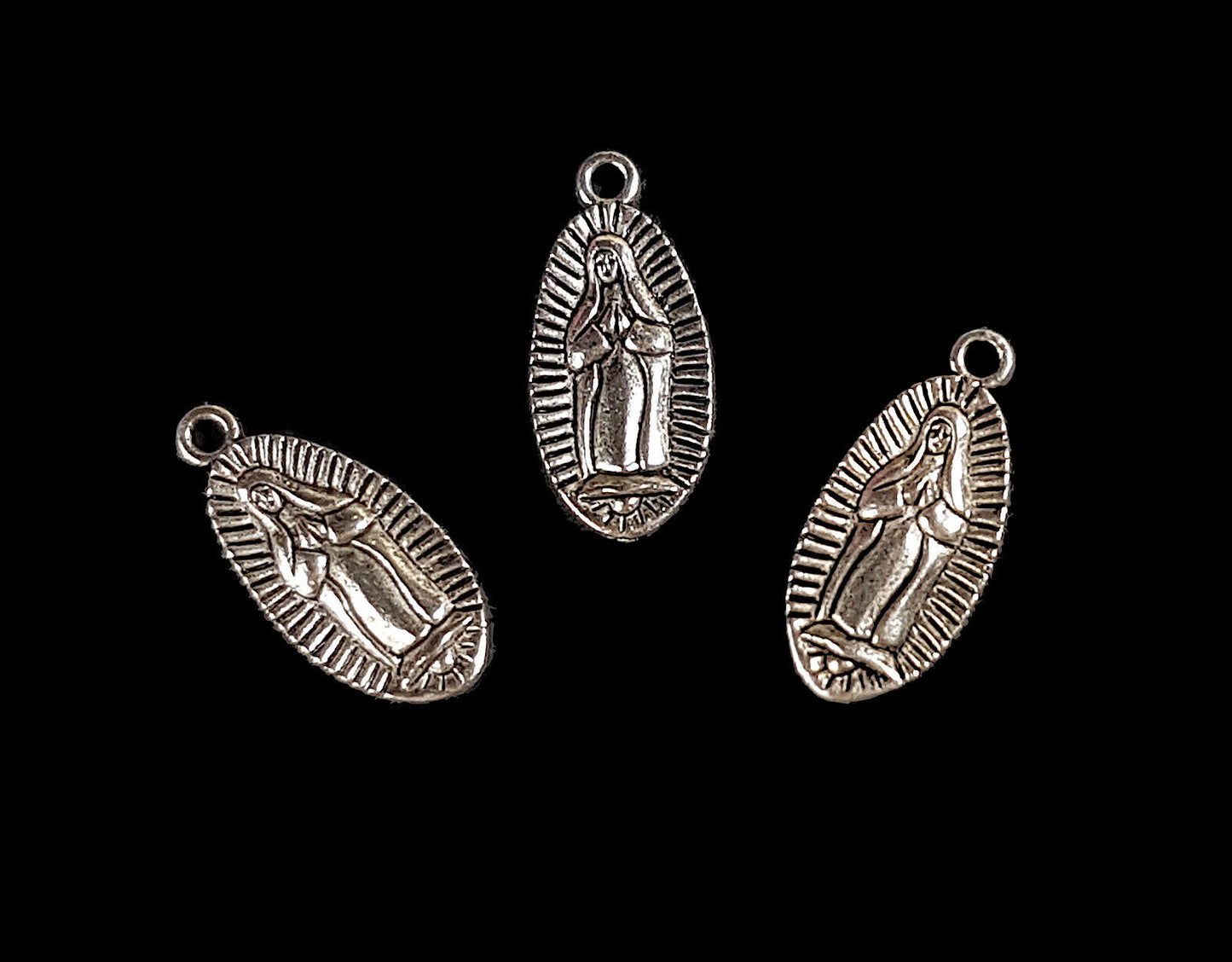 colgante virgen guadalupe amuleto