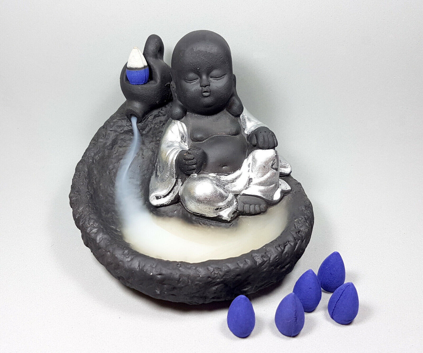 incensario cascada fuente humo